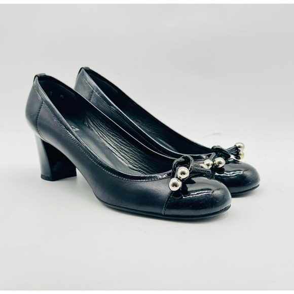 Stuart Weitzman Shoes Womens 7 Black Leather Pump Bow Cap Toe Kitten Chunky Heel - Picture 1 of 9